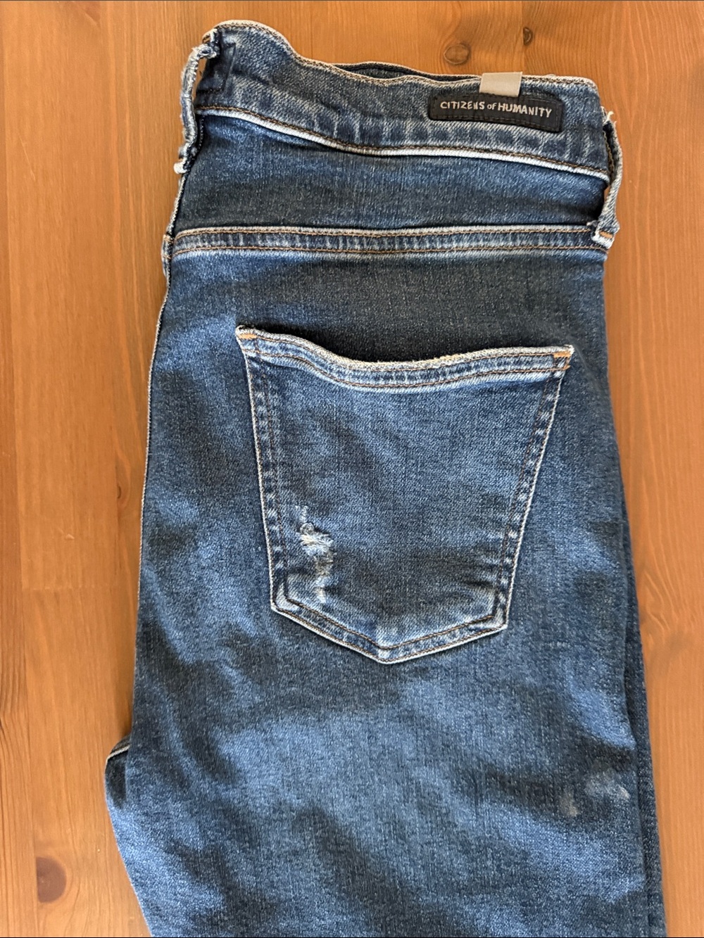 Citizens of Humanity Dark Blue Distressed Back Pocket Jeans size 28